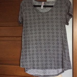 S LulaRoe Classic T